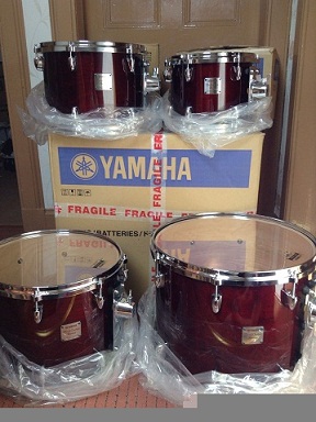 NEW YAMAHA BIRCH CUSTOM ABSOLUTE  1000000000000000000000000.jpg